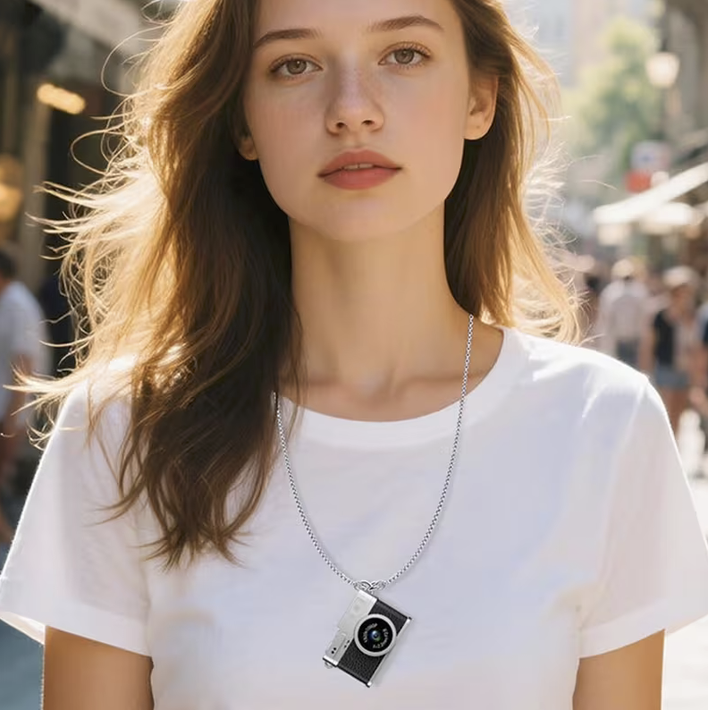 Chaine de cou avec mini Appareil